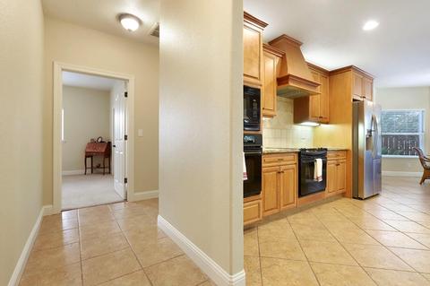 1515 Magic Ln, Lodi, CA 95242 photo 24
