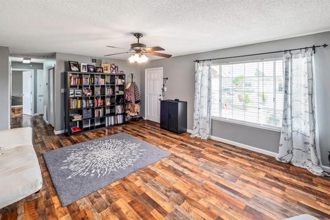 251 Rafael Dr, Elverta, CA 95626 photo 4