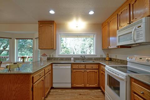 4268 Winthrop Rd, Placerville, CA 95667 photo 9