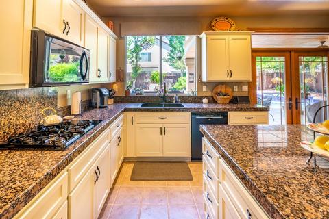 972 Patrick Cir, Folsom, CA 95630 photo 13