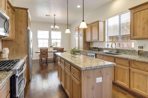 2923 Laredo Dr, Rocklin, CA 95765 photo 3