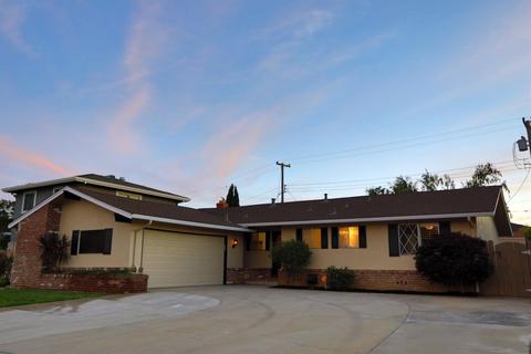 29 S Cambridge Dr, Lodi, CA 95242 photo 1