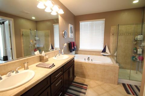1083 Balzo St, Manteca, CA 95337 photo 24