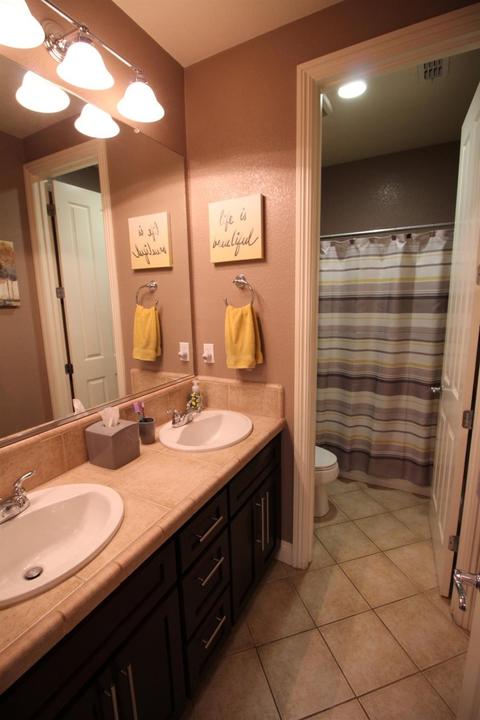 1083 Balzo St, Manteca, CA 95337 photo 18