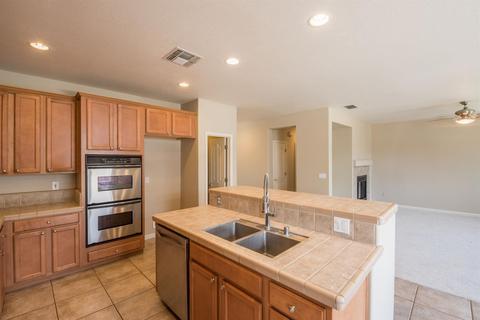 564 S Highland Ave, Ripon, CA 95366 photo 24