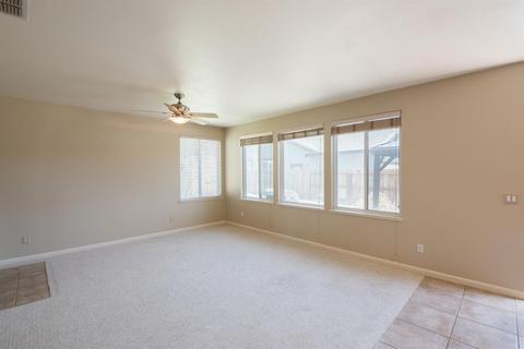 564 S Highland Ave, Ripon, CA 95366 photo 17