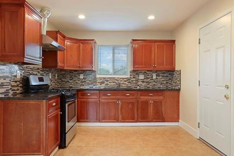 833 Lombardo Ave, Modesto, CA 95351 photo 10