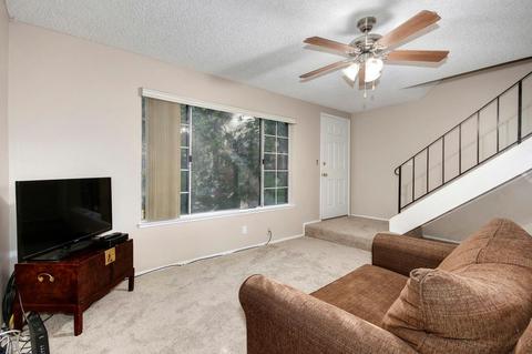 4028 Knoll Top Ct, Carmichael, CA 95608 photo 5