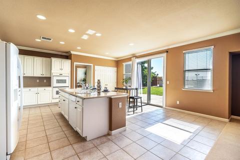 11155 Graeton Cir, Mather, CA 95655 photo 4