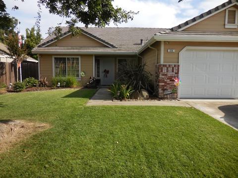 326 Castile Ln, Turlock, CA 95382 photo 2