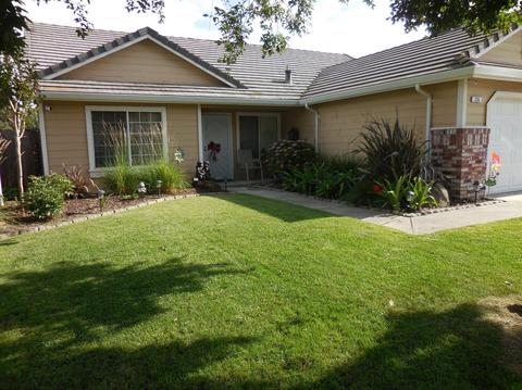 326 Castile Ln, Turlock, CA 95382 photo 1