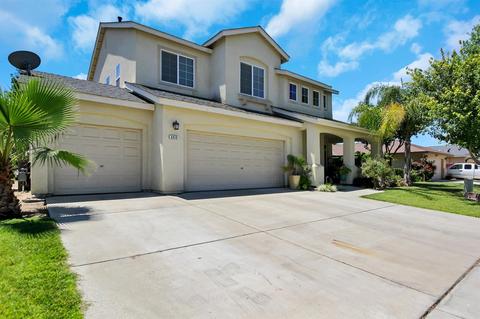 4910 Delphina Ct, Keyes, CA 95328 photo 2