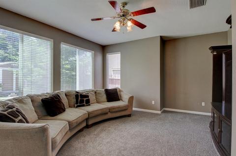 4910 Delphina Ct, Keyes, CA 95328 photo 10