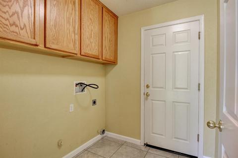 4910 Delphina Ct, Keyes, CA 95328 photo 17