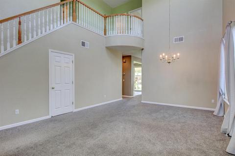 4910 Delphina Ct, Keyes, CA 95328 photo 8