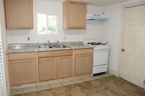 1432 Holm Ave, Modesto, CA 95351 photo 12
