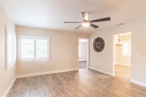 224 Emerson Ave, Modesto, CA 95350 photo 9