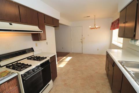 605 Church St, Modesto, CA 95357 photo 3
