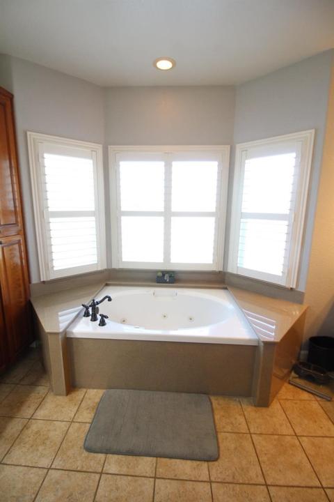1339 Primavera Ave, Manteca, CA 95336 photo 20