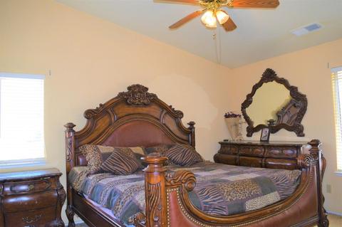 1012 O St, Lathrop, CA 95330 photo 17