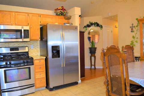 1012 O St, Lathrop, CA 95330 photo 7