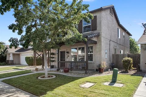 1391 Gianna Ln, Manteca, CA 95336 photo 3