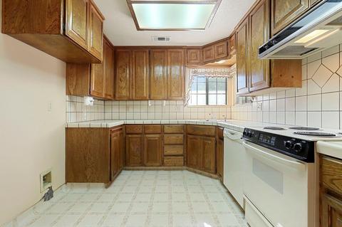 400 Evergreen Dr, Lodi, CA 95242 photo 7