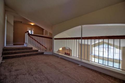 904 N Rosemore Ave, Modesto, CA 95358 photo 50
