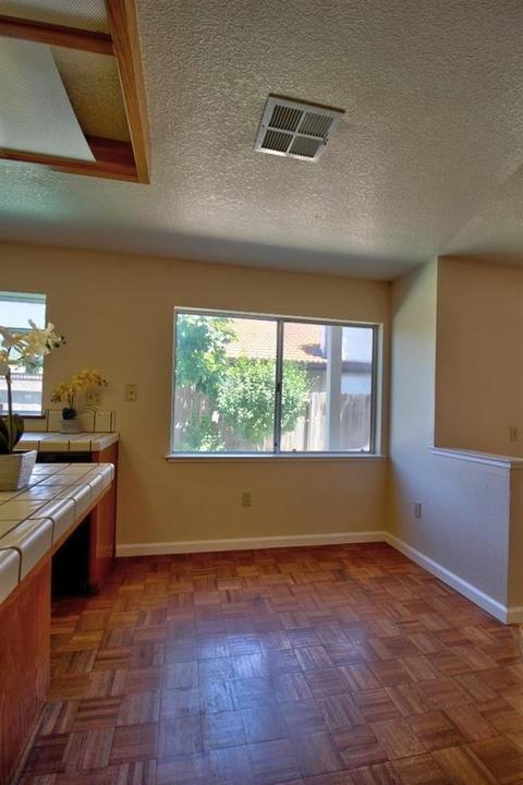 904 N Rosemore Ave, Modesto, CA 95358 photo 37