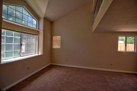 904 N Rosemore Ave, Modesto, CA 95358 photo 23