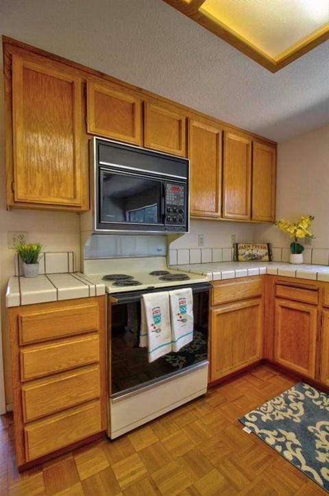 904 N Rosemore Ave, Modesto, CA 95358 photo 32