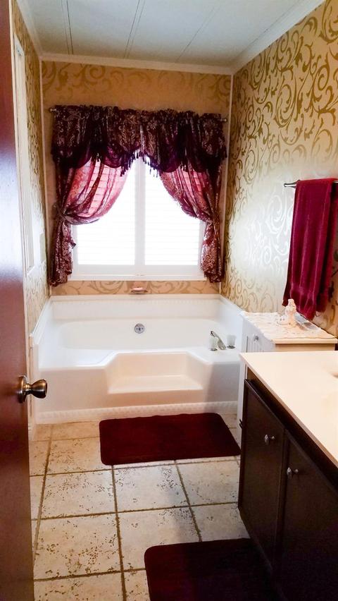 3924 Lahaina Ln, Modesto, CA 95355 photo 8