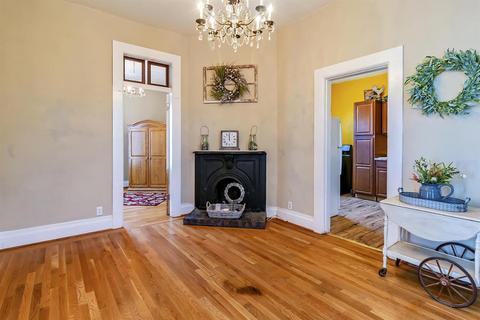 417 B St, Galt, CA 95632 photo 8