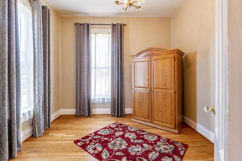 417 B St, Galt, CA 95632 photo 12