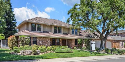 2359 Brittany Ln, Lodi, CA 95242 photo 2