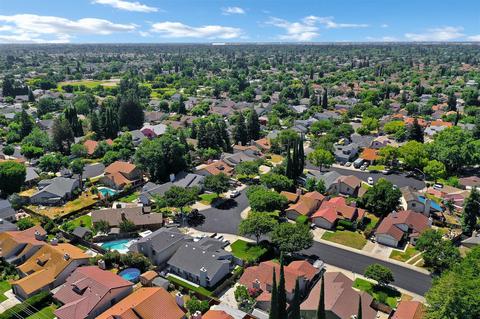 2428 Saddlehorn Ln, Modesto, CA 95355 photo 9