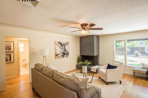 1240 Marilyn St, Modesto, CA 95350 photo 4