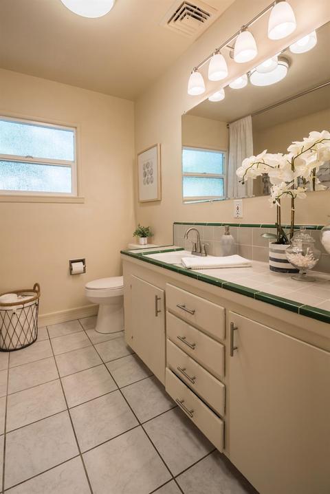 1240 Marilyn St, Modesto, CA 95350 photo 18