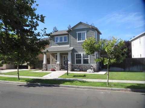 2425 Paseo Del Sol, Turlock, CA 95382 photo 1