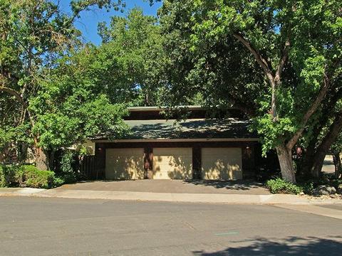 219 N Morton Blvd, Modesto, CA 95354 photo 1