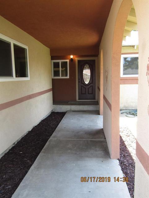 670 Eureka Ct, Gustine, CA 95322 photo 2