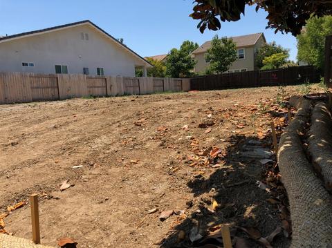 197 Fall Ave, Patterson, CA 95363 photo 1