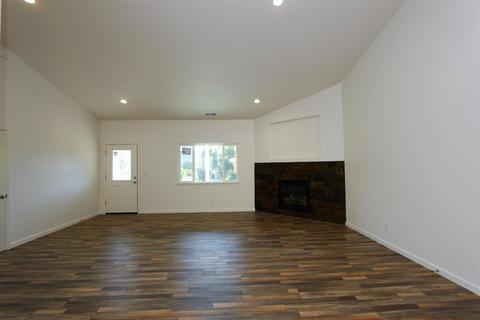 16871 June Ct, Sonora, CA 95370 photo 4