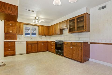 642 Daisy Ave, Lodi, CA 95240 photo 8