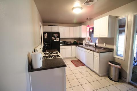 231 N Powers, Manteca, CA 95336 photo 11