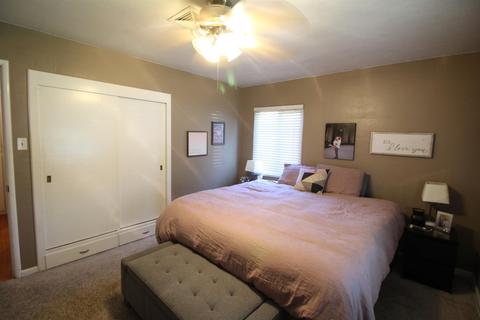 231 N Powers, Manteca, CA 95336 photo 16