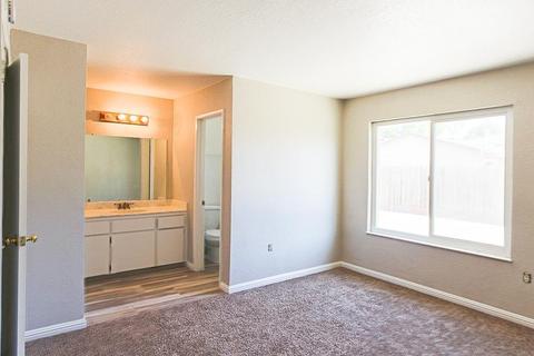 897 Parkside Ave, Manteca, CA 95336 photo 5