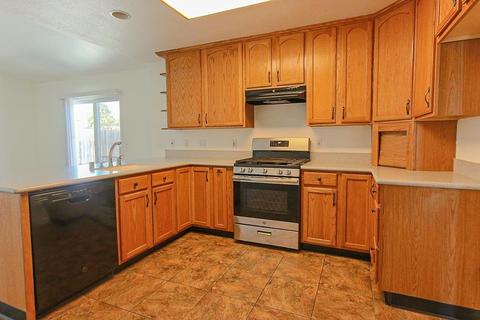 897 Parkside Ave, Manteca, CA 95336 photo 3
