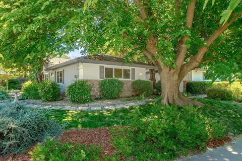 4044 Vista Dr, Davis, CA 95618 photo 2