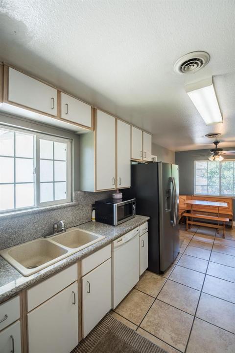 3233 Para Dr, Modesto, CA 95355 photo 7